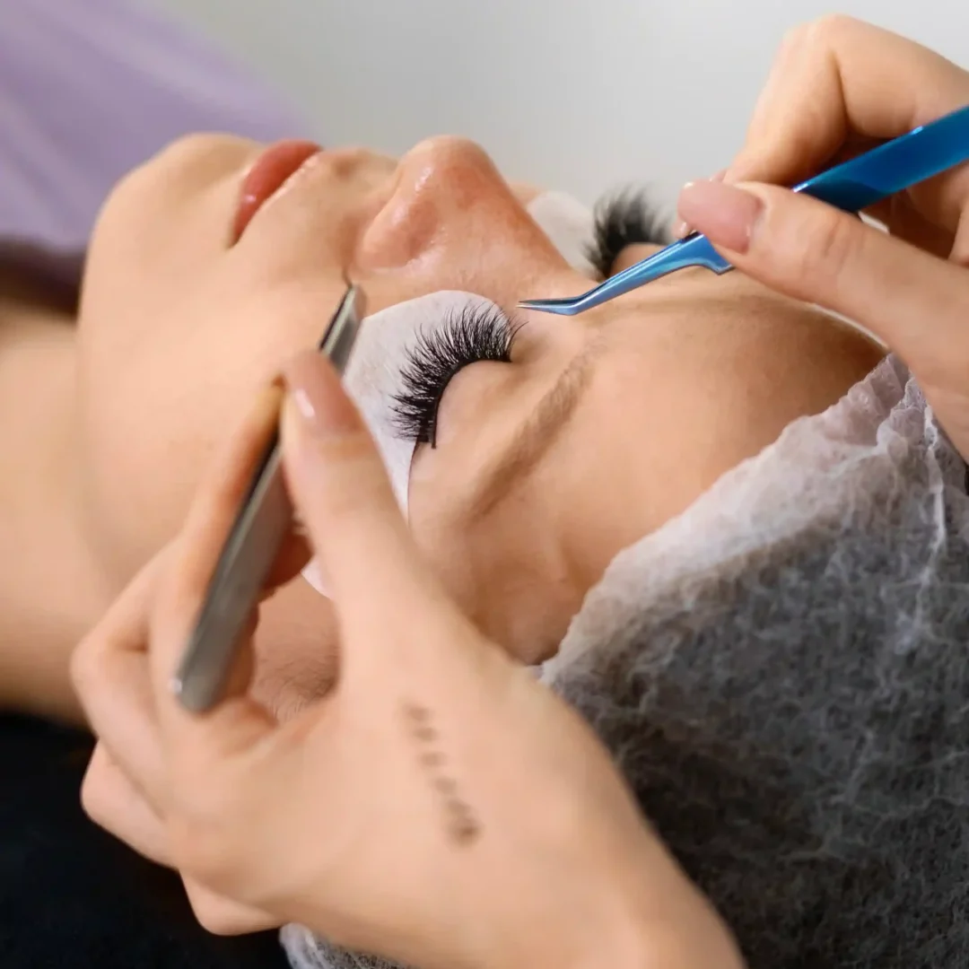 diseño de cejas y microblading en Venus Estilistas diseño de cejas y microblading en Venus Estilistas